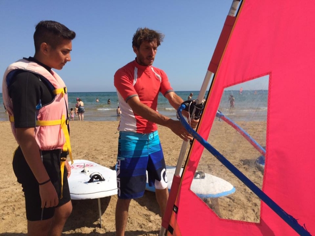 Lessons with the instructor 