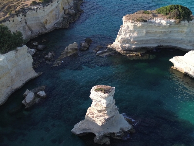  sail on crystal clear waters 