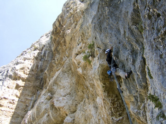  Klettern an den Wänden 