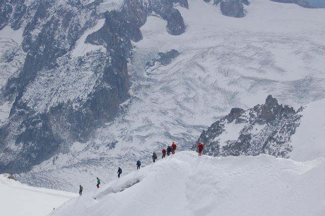  Randonnée raquettes sur le Mont Blanc 