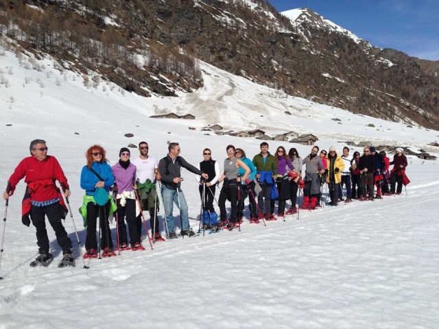 Ciaspolata di gruppo