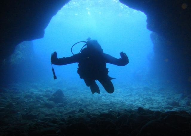  the caves 