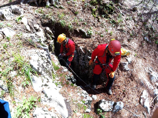 Schneegrubenhöhle 