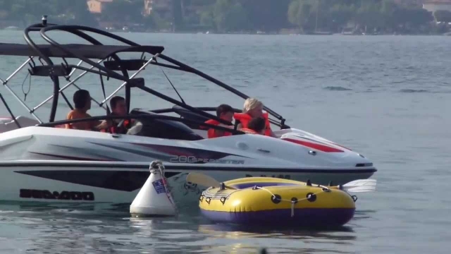  Kommen Sie und segeln Sie mit Nautica Pescara 