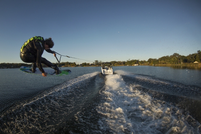 nous suivons le sentier