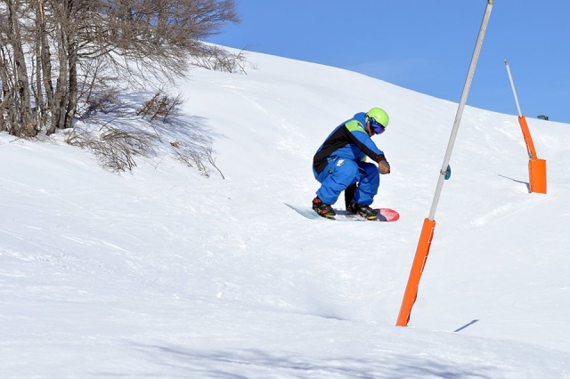  Voando em snowboard