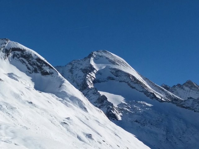 le nsotre montagne