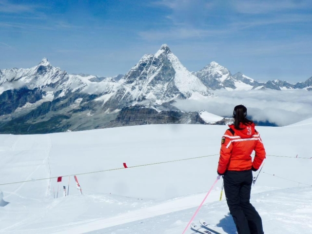 Eine Pause, um die Alpen zu genießen 
