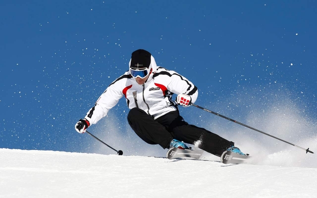 与我们一起滑雪