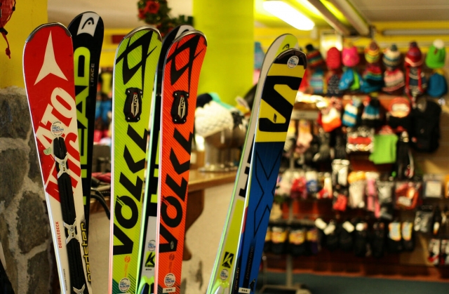 您想要的所有滑雪板。JPG