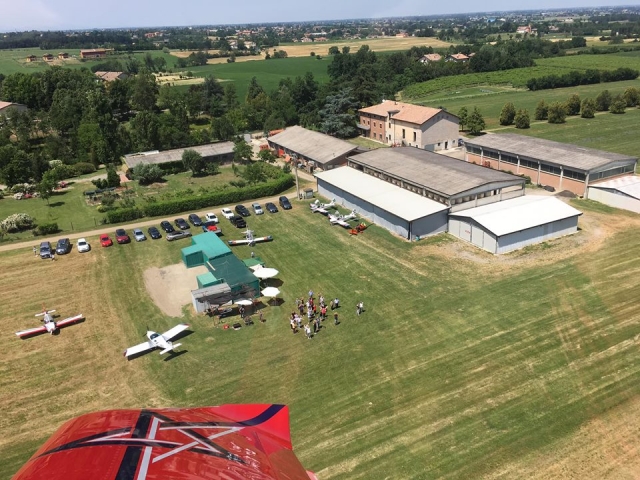 我们的飞机领域