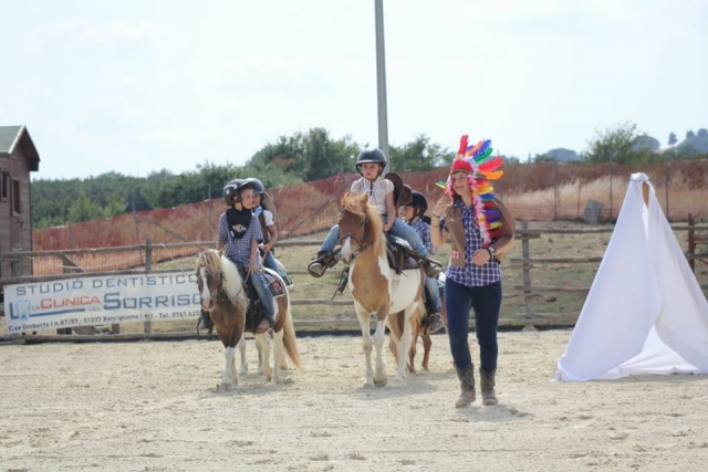 Il divertimento con i pony