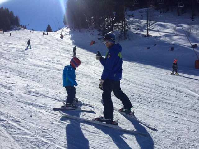  第一次滑雪品尝 