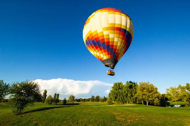 in volo in mongolfiera