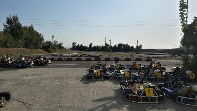 i kart pronti a partire
