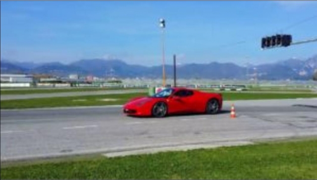e-19745288-una-delle-auto-migliori-al-mondo15107413709497.jpg