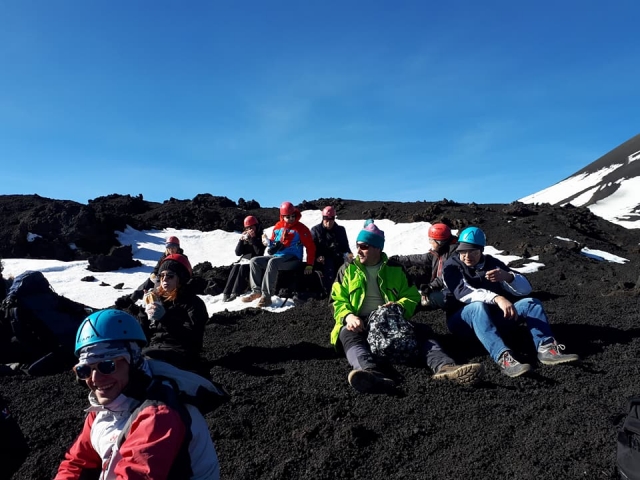  Neve on top of the vulcano 
