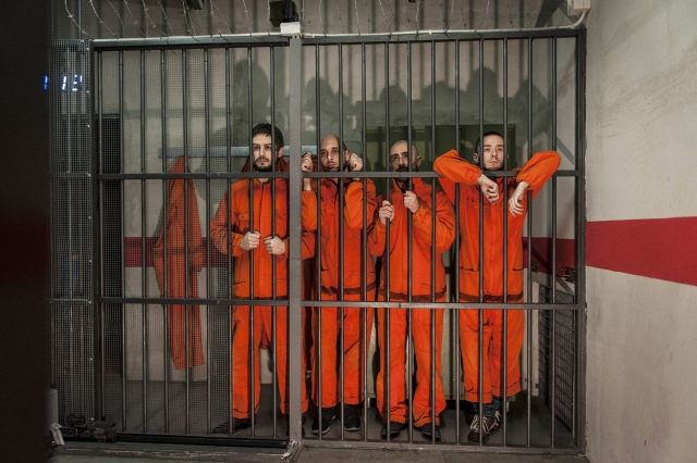 pensando come uscire dalla prigione1