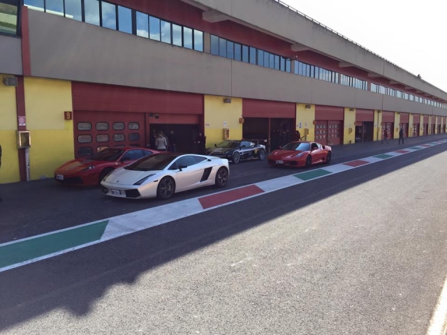  Luxury Estacionamiento 