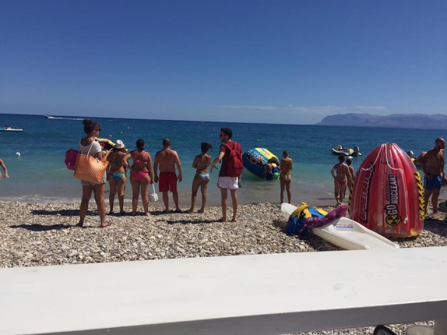  Sur la plage d'Excursions Paradiso 