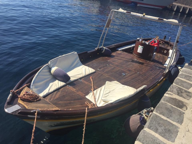 Un de nos bateaux 