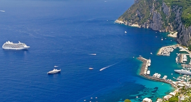 Escursioni in crociera per le isole del golfo di Napoli