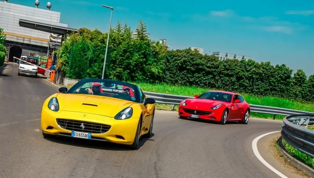 999- Nosso Ferrari -99- Rodada na estrada -99-9-9!