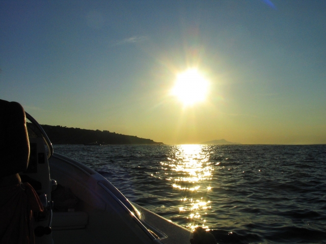  Golfo de Naples em Sunset 