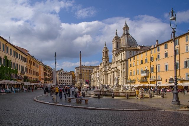  Corners of Piazza Navona 