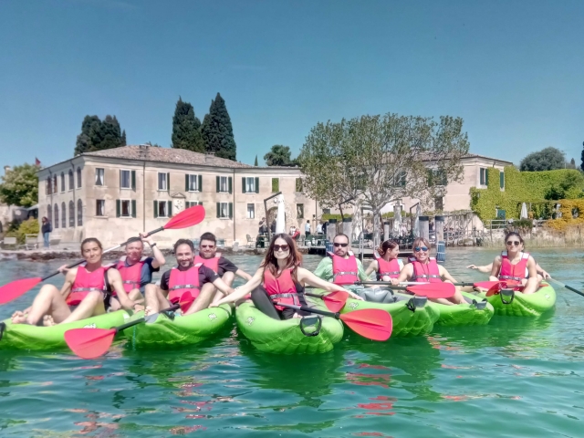 Pagaiando in compagnia