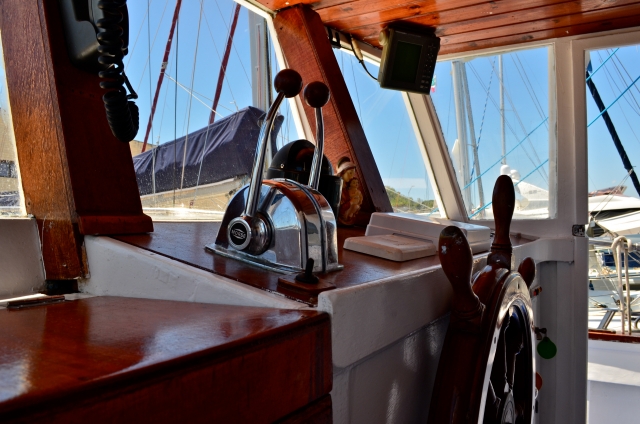  Hydra - Excursions en bateau Panneau de commande 