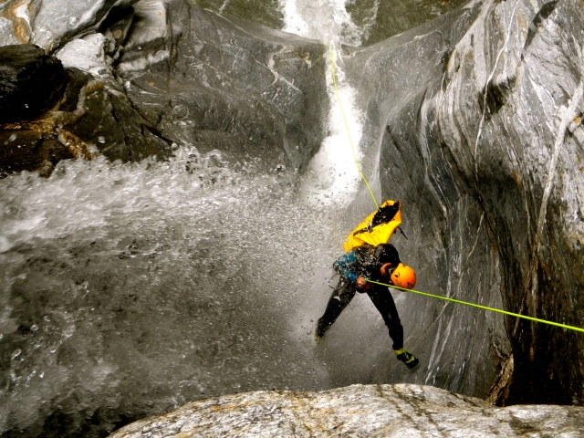 canyoning en rivière 