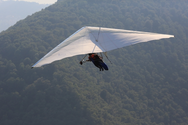  ready to fly in hang-gliding 