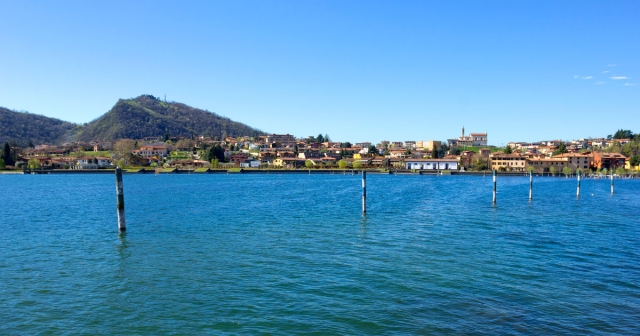  Iseosee. 