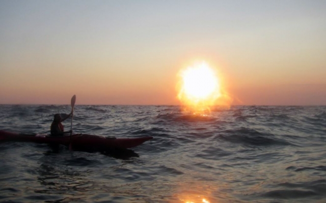 Tramonto sull'acqua