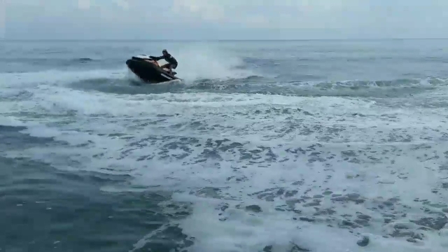  海上 