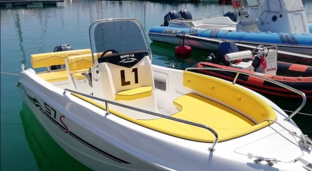  Mit dem Boot in Ligurien