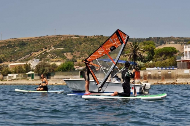 windsurfing lessons near rome