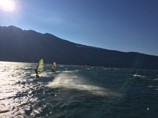  windsurfen am gardasee 