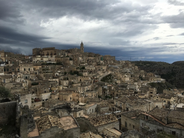  matera to know 