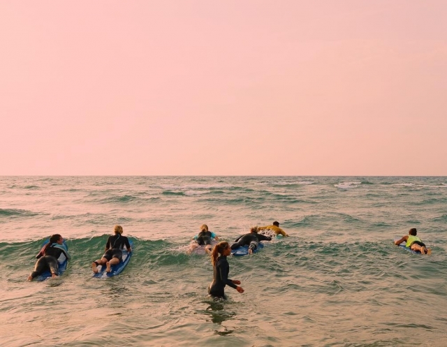  surfen in oristano mit indigo für alle 