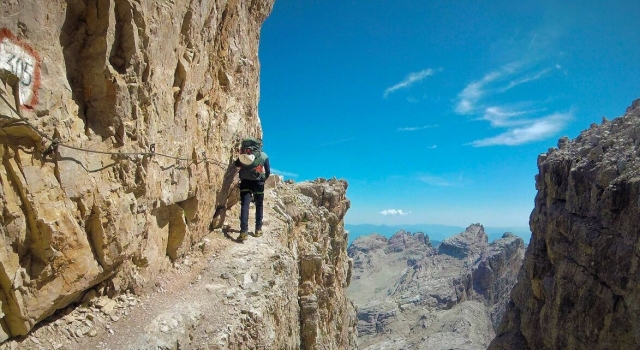 via ferrata 加尔达湖 