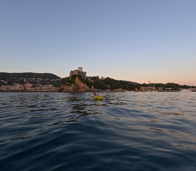Opinión de Nicoleta sobre Tour en kayak en Lerici de 1h y 30m.
