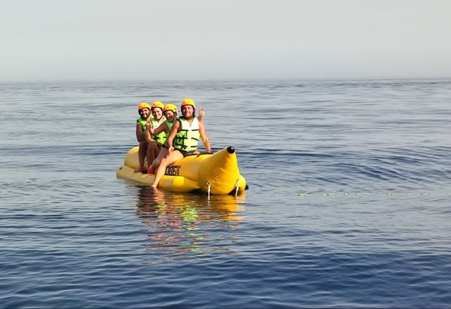  Banana Boat 