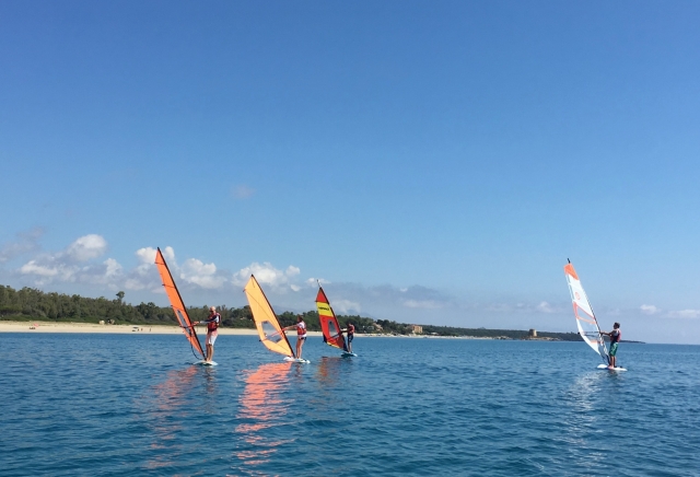  im windsurfen 