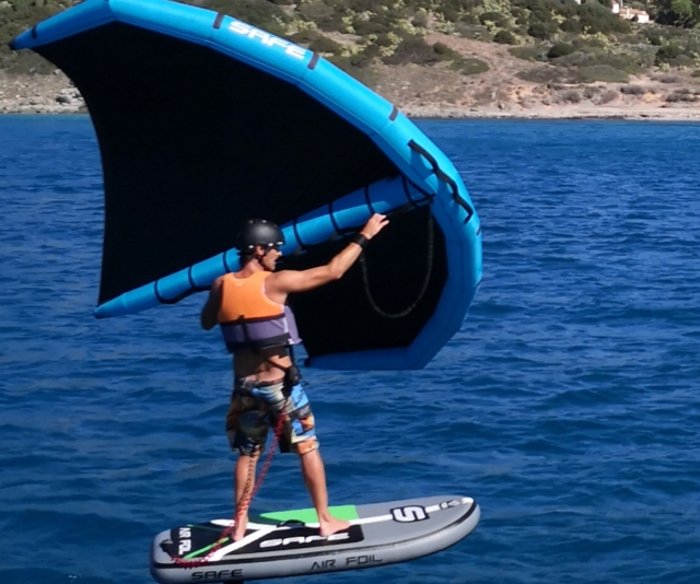  windsurfing 