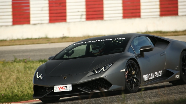  Lamborghini Huracan 