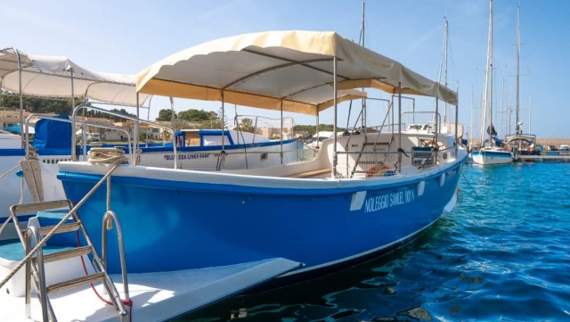  Nuestros barcos 