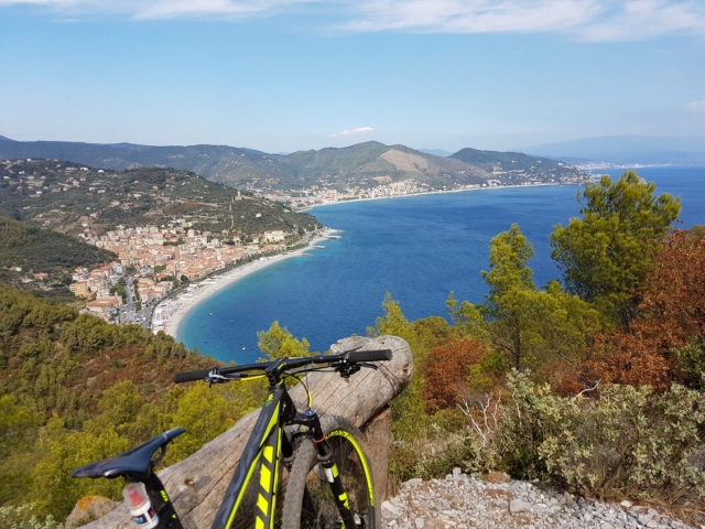  Ligurian view of Bike 活动