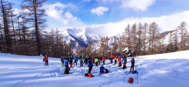  Safety day in a snowy environment 